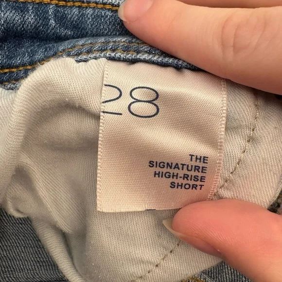 Pilcro Anthropologie Signature High Rise Short Denim Cutoff Shorts Size 28 - Picture 5 of 6